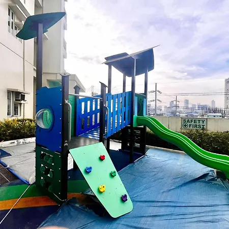Condo Near Intramuros, Manila